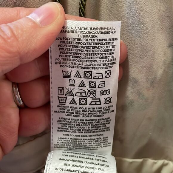 Guess Watercolor Floral Halter Maxi Dress - Picture 11 of 14